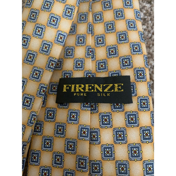 Firenze Pure Silk 58 in X 3.5 in Golden Yellow with Blue Design Men's Silk Tie - Picture 3 of 4